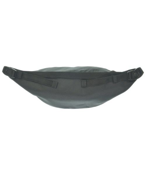 UNIVERSAL PRODUCTS（ユニバーサルプロダクツ）ショルダーバッグ 黒 サイズ:- メンズ/2200724976171