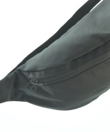 UNIVERSAL PRODUCTS（ユニバーサルプロダクツ）ショルダーバッグ 黒 サイズ:- メンズ/2200724976171