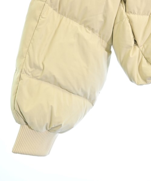 Acne Studios（アクネストゥディオズ）ダウンジャケット/ダウンベスト ベージュ サイズ:36(S位) レディース/2200609422038