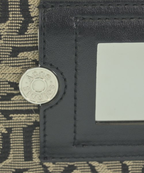 Acne Studios（アクネストゥディオズ）ショルダーバッグ ベージュ サイズ:- レディース/2200622397351