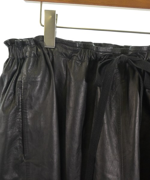 Acne Studios（アクネストゥディオズ）クロップドパンツ 黒 サイズ:36(S位) レディース/2200606324021