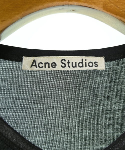 Acne Studios（アクネストゥディオズ）Tシャツ・カットソー 黒 サイズ:S レディース/2200713808636
