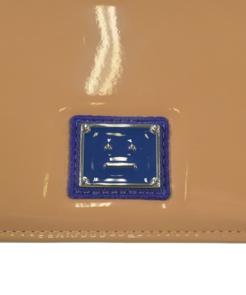 Acne Studios（アクネストゥディオズ）ショルダーバッグ ベージュ サイズ:- レディース/2200731063031