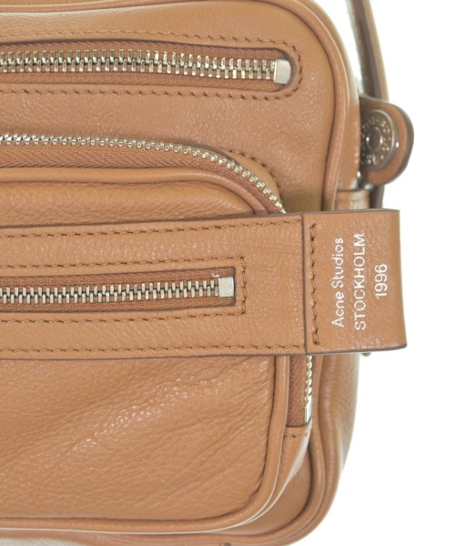 Acne Studios（アクネストゥディオズ）ショルダーバッグ 茶 サイズ:- レディース/2200722737033