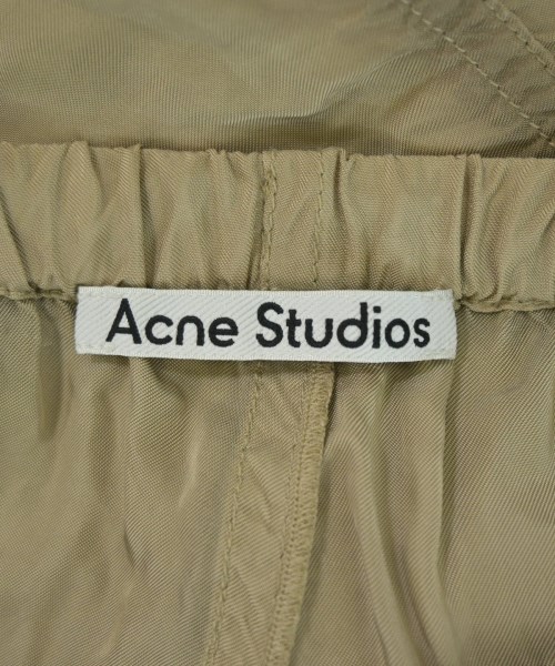 Acne Studios（アクネストゥディオズ）カーゴパンツ ベージュ サイズ:32(M位) レディース/2200726840081