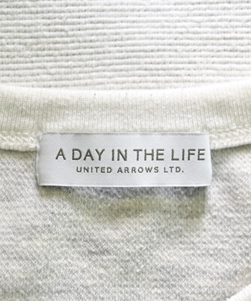 a day in the life UNITED ARROWS（アデイインザライフユナイテッドアローズ）Tシャツ・カットソー 白 サイズ:-(M位) レディース/2200631837053
