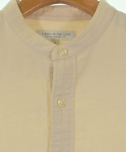 a day in the life UNITED ARROWS（アデイインザライフユナイテッドアローズ）カジュアルシャツ ベージュ サイズ:S メンズ/2200636566033