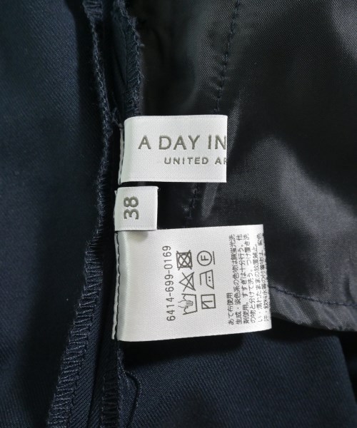 a day in the life UNITED ARROWS（アデイインザライフユナイテッドアローズ）その他 紺 サイズ:38(M位) レディース/2200613582049