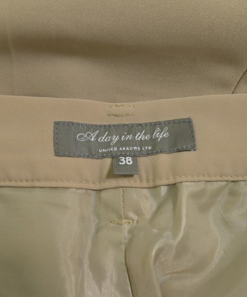 a day in the life UNITED ARROWS（アデイインザライフユナイテッドアローズ）クロップドパンツ ベージュ サイズ:38(M位) レディース/2200621584080