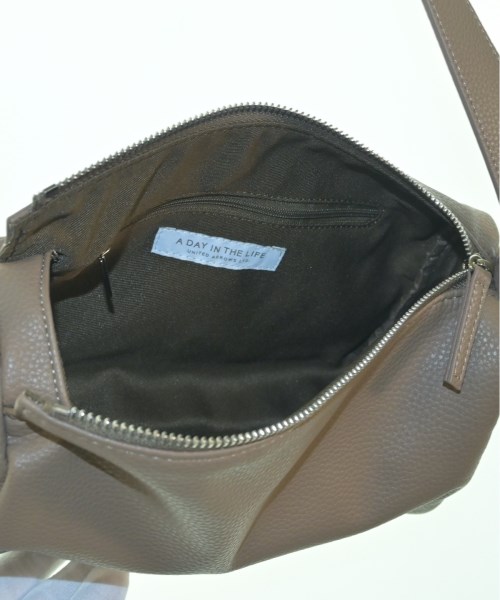a day in the life UNITED ARROWS（アデイインザライフユナイテッドアローズ）ショルダーバッグ ベージュ サイズ:- レディース/2200631558125