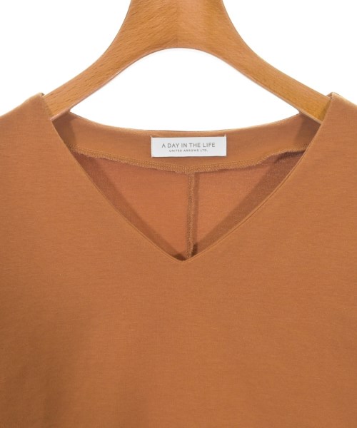 a day in the life UNITED ARROWS（アデイインザライフユナイテッドアローズ）Tシャツ・カットソー ベージュ サイズ:F レディース/2200612952027