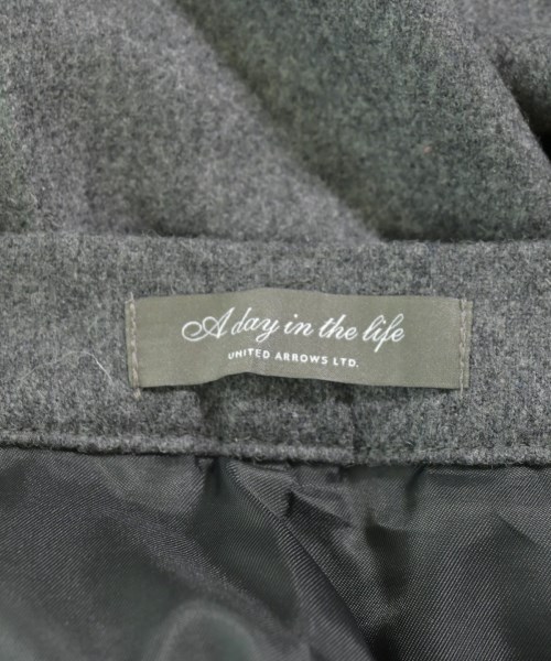 a day in the life UNITED ARROWS（アデイインザライフユナイテッドアローズ）スラックス グレー サイズ:36(S位) レディース/2200676055030