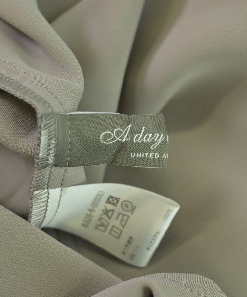 a day in the life UNITED ARROWS（アデイインザライフユナイテッドアローズ）ワンピース グレー サイズ:F レディース/2200691156033