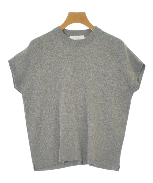 a day in the life UNITED ARROWS(アデイインザライフユナイテッドアローズ)のベスト/ノースリーブ サイズ:-(M位) 1,600円