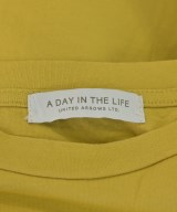 a day in the life UNITED ARROWS（アデイインザライフユナイテッドアローズ）Tシャツ・カットソー 黄 サイズ:-(S位) レディース/2200652159066