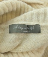 a day in the life UNITED ARROWS（アデイインザライフユナイテッドアローズ）ニット・セーター ベージュ サイズ:F レディース/2200645479027