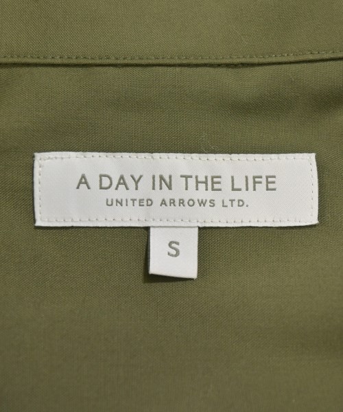 a day in the life UNITED ARROWS（アデイインザライフユナイテッドアローズ）カジュアルシャツ カーキ サイズ:S メンズ/2200730220046