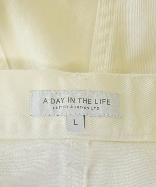 a day in the life UNITED ARROWS（アデイインザライフユナイテッドアローズ）デニムパンツ 白 サイズ:L レディース/2200717878116