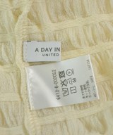 a day in the life UNITED ARROWS（アデイインザライフユナイテッドアローズ）Tシャツ・カットソー ベージュ サイズ:F レディース/2200719029141