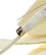 MADISON BLUE（マディソンブルー）ブローチ・コサージュ 黄 サイズ:- レディース/2200631224402