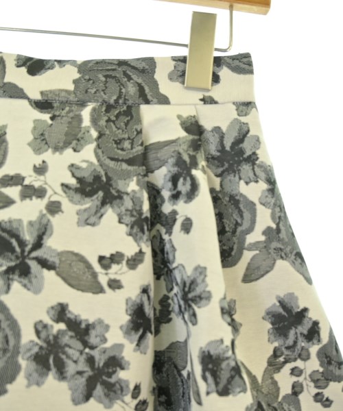 Couture brooch（クチュールブローチ）ロング・マキシ丈スカート 白 サイズ:38(M位) レディース/2200672857027