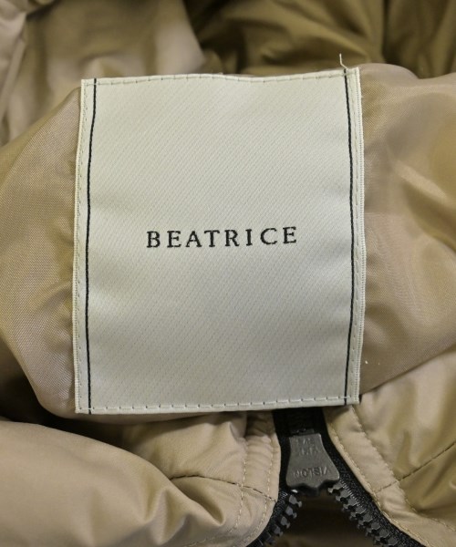 BEATRICE（ベアトリス）ダウンジャケット/ダウンベスト ベージュ サイズ:38(M位) レディース/2200638246018