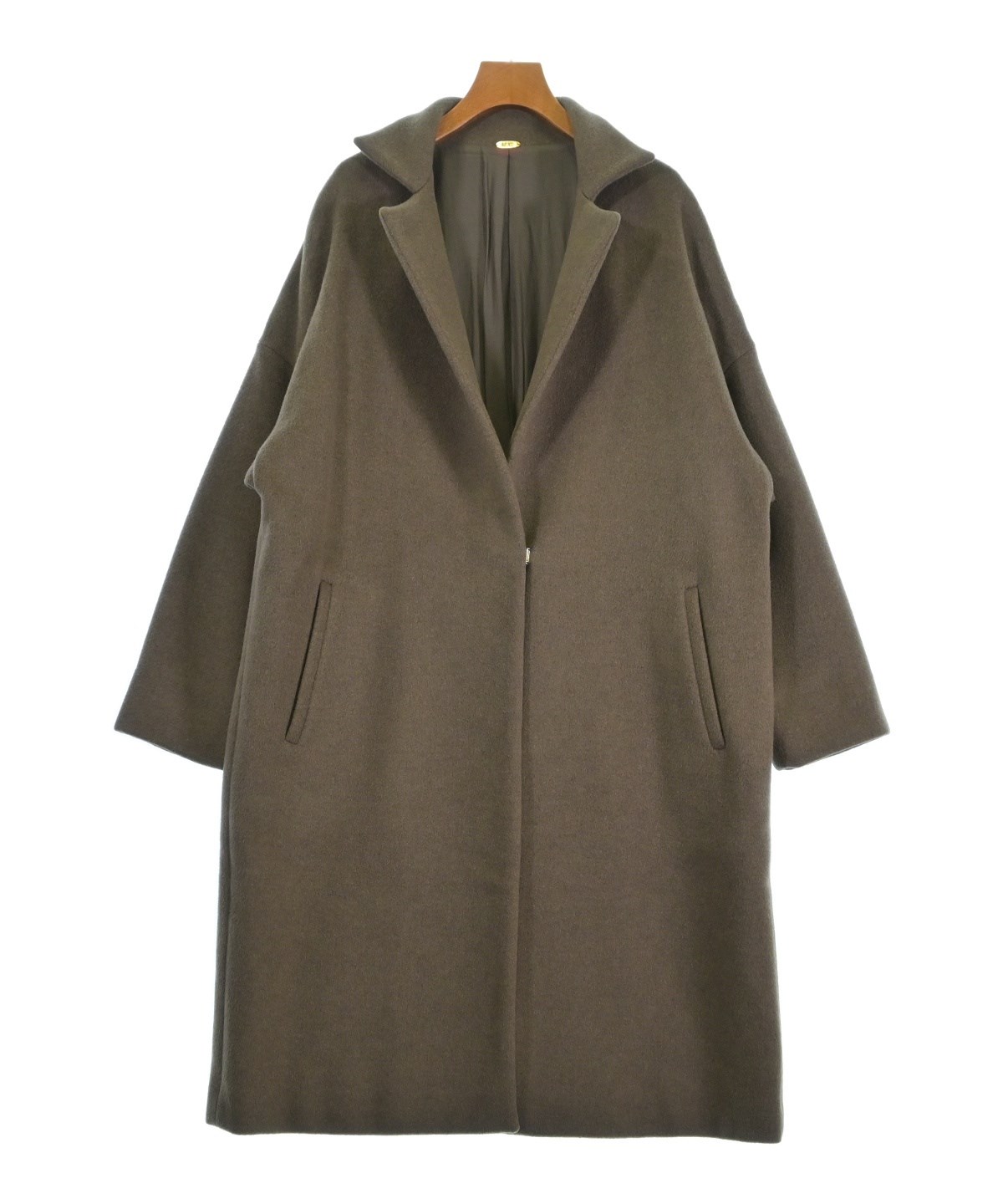 たに　MUSE de Deuxieme Classe コート MUSE de Deuxieme Classe（ミューズドゥドゥーズィーエムクラス