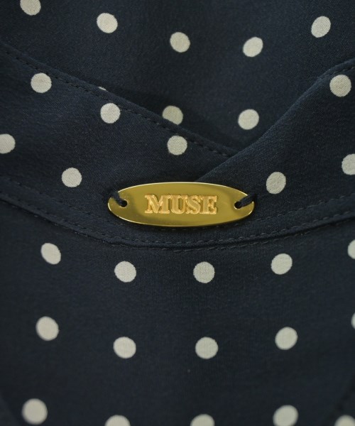 MUSE de Deuxieme Classe（ミューズドゥドゥーズィーエムクラス）ブラウス 紺 サイズ:F レディース/2200623818039