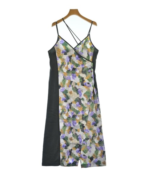 ミューラル(MURRAL)のMURRAL ワンピース