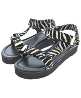 LE TALON サンダル