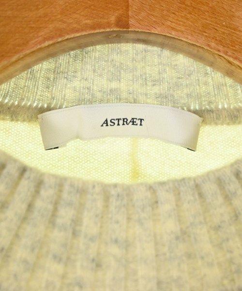 ASTRAET（アストラット）ニット・セーター 白 サイズ:F レディース/2200693124085