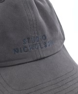STUDIO NICHOLSON（スタジオニコルソン）キャップ グレー サイズ:- メンズ/2200611817020