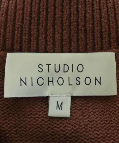 STUDIO NICHOLSON（スタジオニコルソン）ニット・セーター 茶 サイズ:M メンズ/2200653467016
