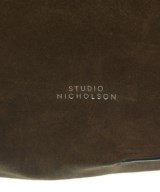 STUDIO NICHOLSON（スタジオニコルソン）トートバッグ 茶 サイズ:- メンズ/2200665219498