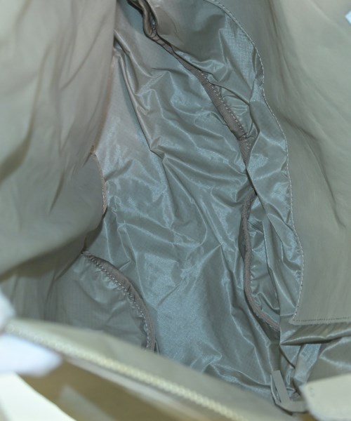 nonnative（ノンネイティブ）ショルダーバッグ ベージュ サイズ:- メンズ/2200677093031