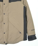 nonnative（ノンネイティブ）ダウンジャケット/ダウンベスト カーキ サイズ:1(M位) メンズ/2200645000016