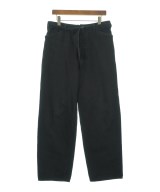 COMOLI デニムパンツ