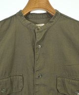 COMOLI（コモリ）カジュアルシャツ カーキ サイズ:3(L位) メンズ/2200674974074