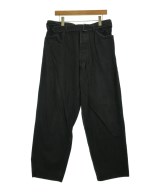 COMOLI デニムパンツ