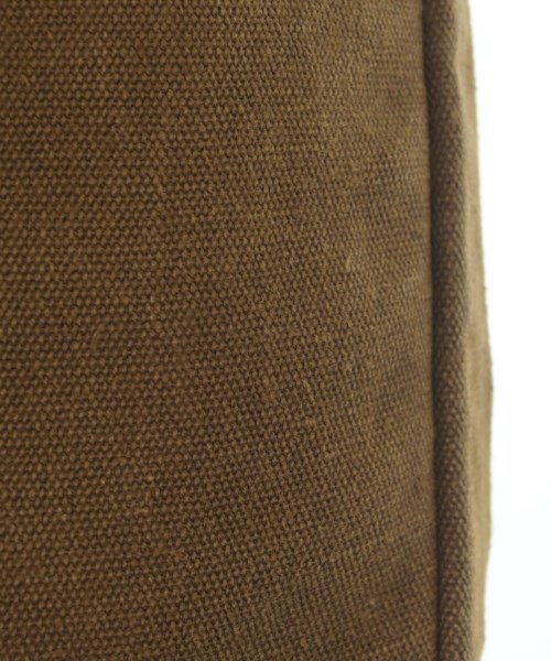 COMOLI（コモリ）ショルダーバッグ 茶 サイズ:- メンズ/2200650545014