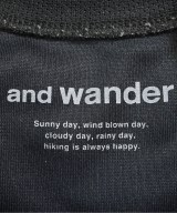 and wander（アンド　ワンダー）Tシャツ・カットソー 黒 サイズ:L メンズ/2200551358034