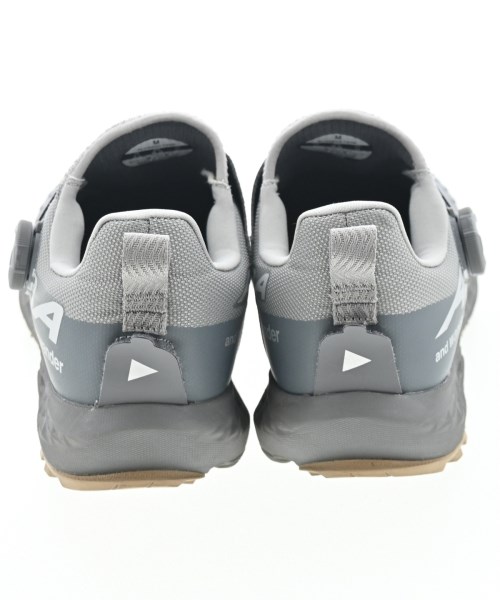 and wander（アンド　ワンダー）スニーカー グレー サイズ:US9 1/2(27.5cm位) メンズ/2200644271226