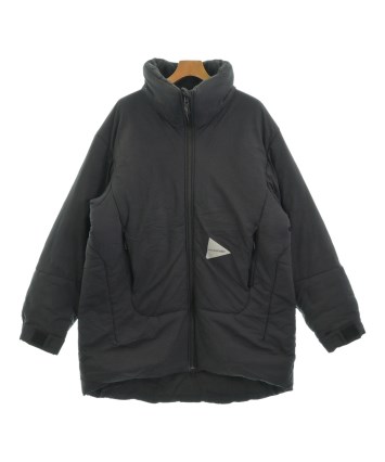 and wander（アンド ワンダー）ダウンジャケット/ダウンベスト