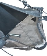 and wander（アンド　ワンダー）ショルダーバッグ グレー サイズ:- メンズ/2200627212055