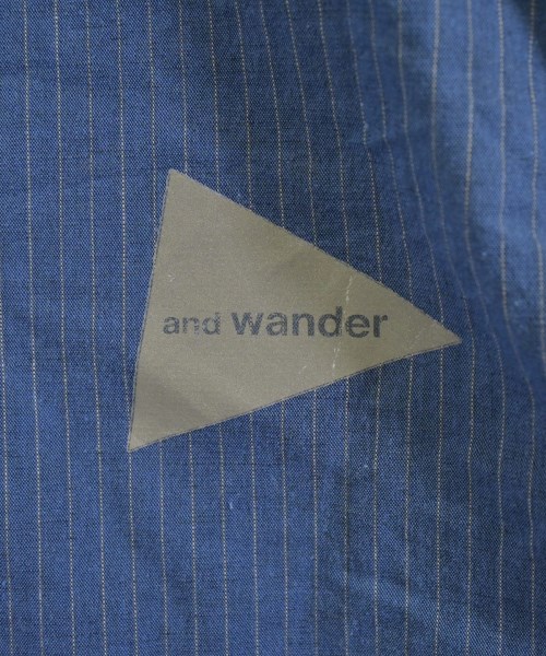 and wander（アンド　ワンダー）カジュアルシャツ 青 サイズ:2(M位) メンズ/2200608223018