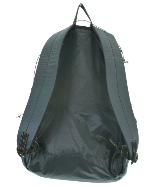and wander（アンド　ワンダー）バックパック・リュック 紺 サイズ:- メンズ/2200668168021