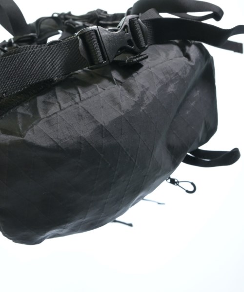 and wander（アンド　ワンダー）バックパック・リュック 黒 サイズ:- メンズ/2200660384023