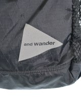 and wander（アンド　ワンダー）バックパック・リュック 黒 サイズ:- メンズ/2200660384023