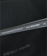 and wander（アンド　ワンダー）サングラス 黒 サイズ:- メンズ/2200645137101