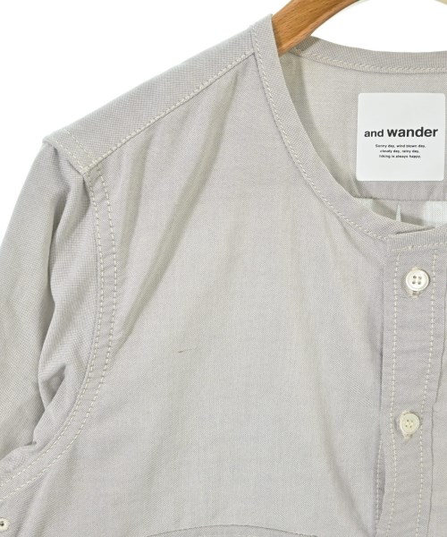and wander（アンド　ワンダー）カジュアルシャツ グレー サイズ:0(XS位) レディース/2200638178319